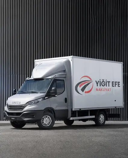 Yiğit Efe Nakliyat Gri Kamyon
